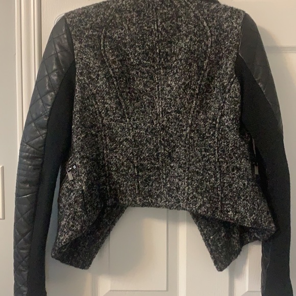 Cropped leather/fabric Jacket - Picture 3 of 3